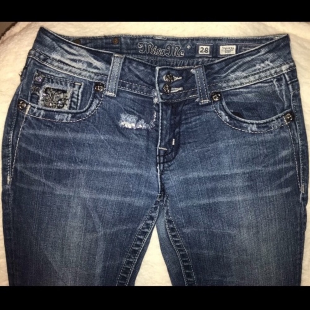 Miss Me Bootcut | Size 28 | Lace Embellished - Picture 3 of 7